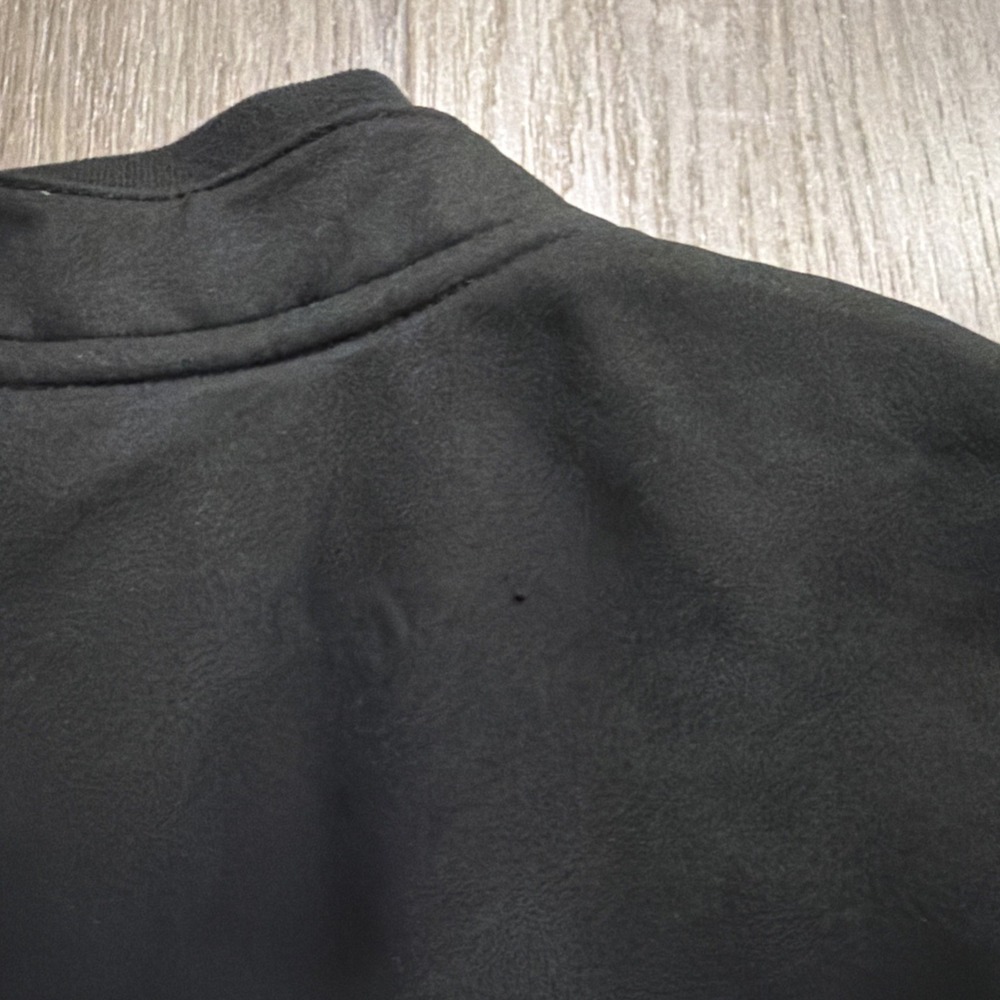 NWOT Cuts Clothing Legacy Bomber Jacket Men's Medium Solid Black $275 Retail - Picture 15 of 15